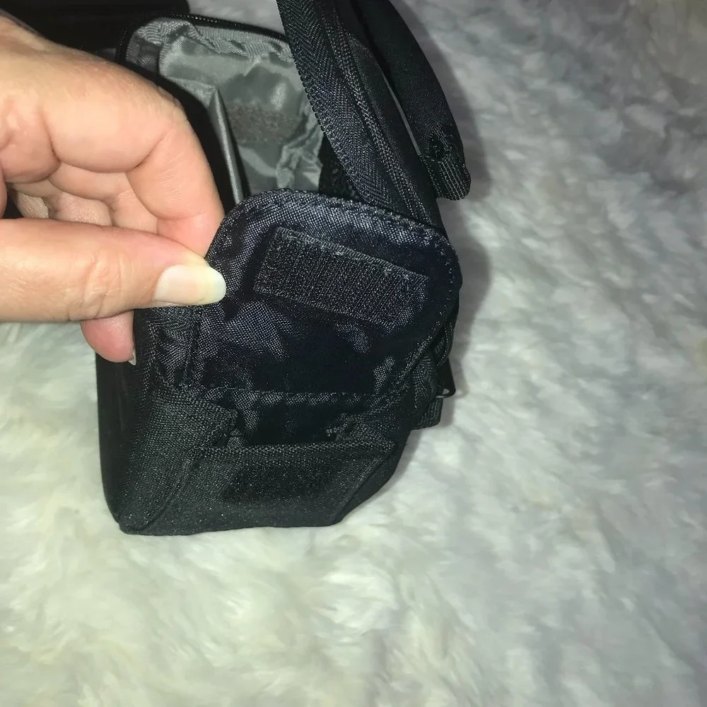 Lowepro padded small camera / portable gps bag